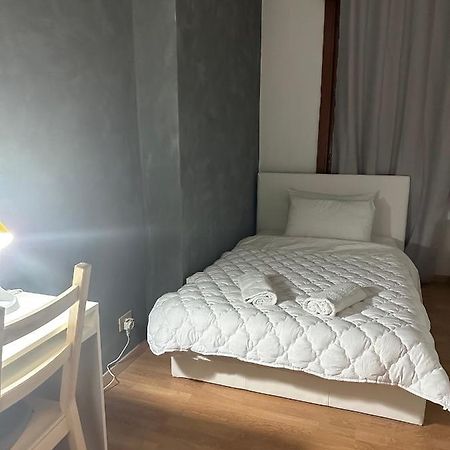 Leone D'Oro 2 - Milano Street Hotel Mestre Kültér fotó