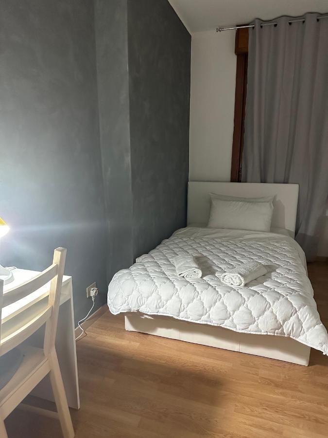 Leone D'Oro 2 - Milano Street Hotel Mestre Kültér fotó