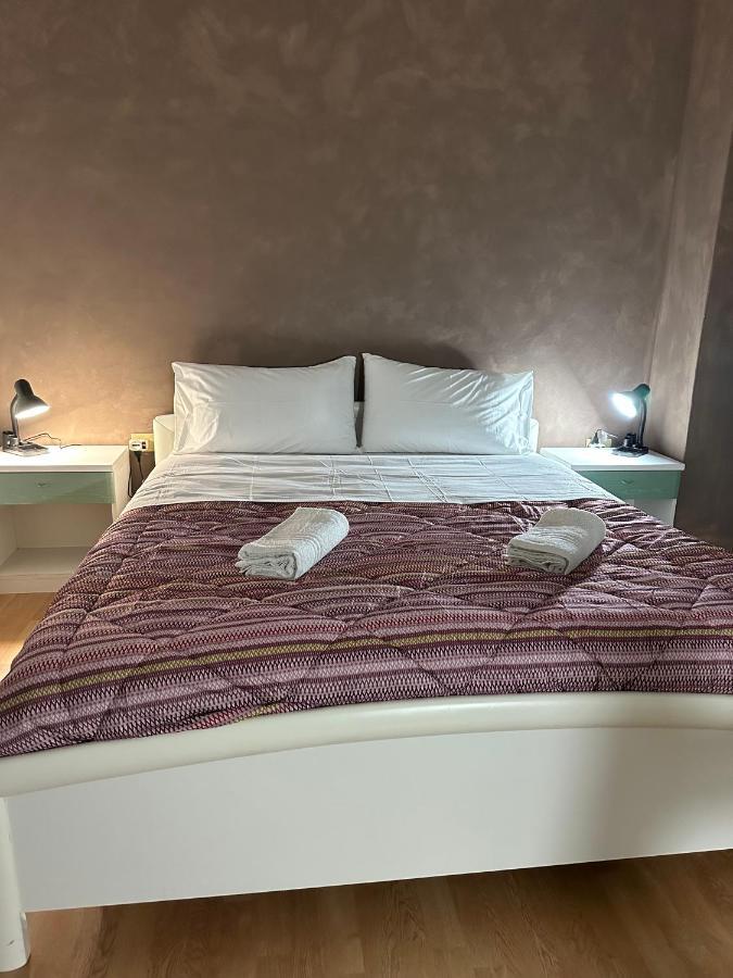 Leone D'Oro 2 - Milano Street Hotel Mestre Kültér fotó